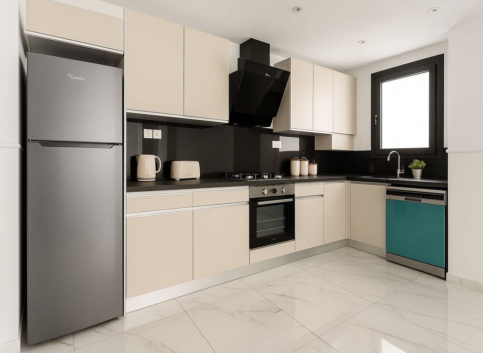 Apartment | Private kitchen | Fridge, microwave, oven, stovetop