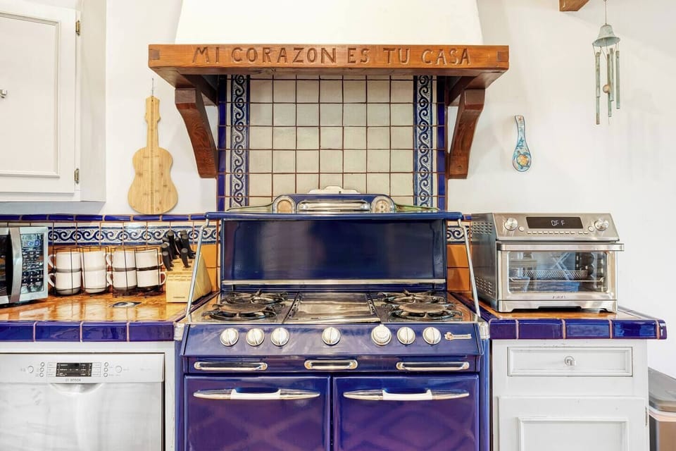 Vintage Okeefe Merrit Kitchen