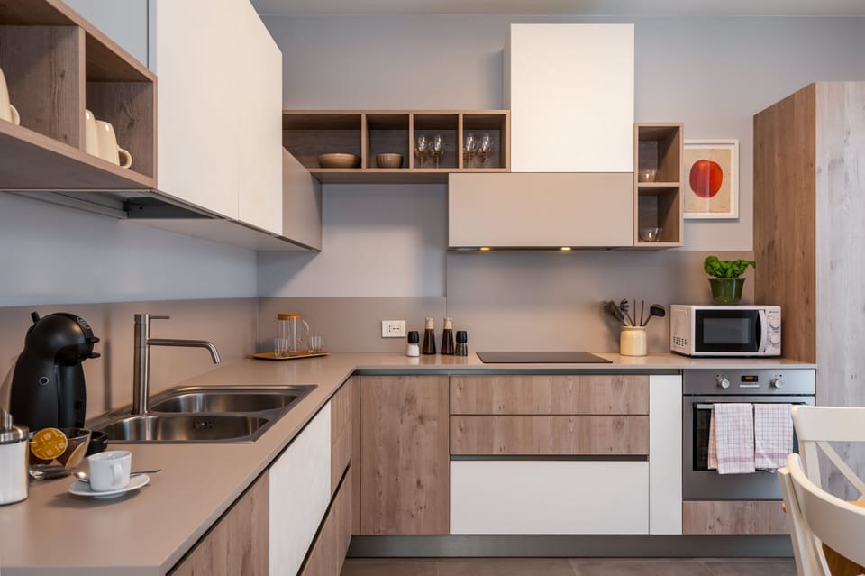 Apartment, Smoking | 4 bedrooms