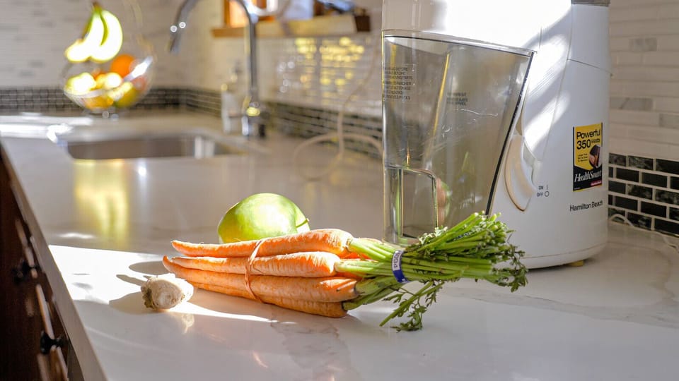Take advantage of Niagara’s abundant farm markets by creating your own fresh juices at home.