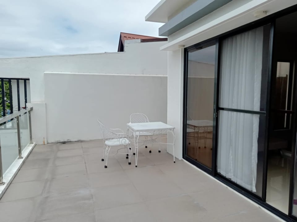 Patio 1