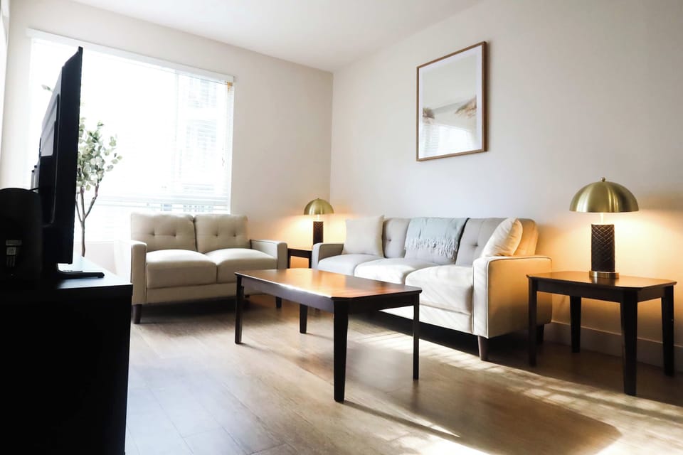Wi-Fi • Parking • Fully Furnished 1BR in San Diego Apartment in San Diego