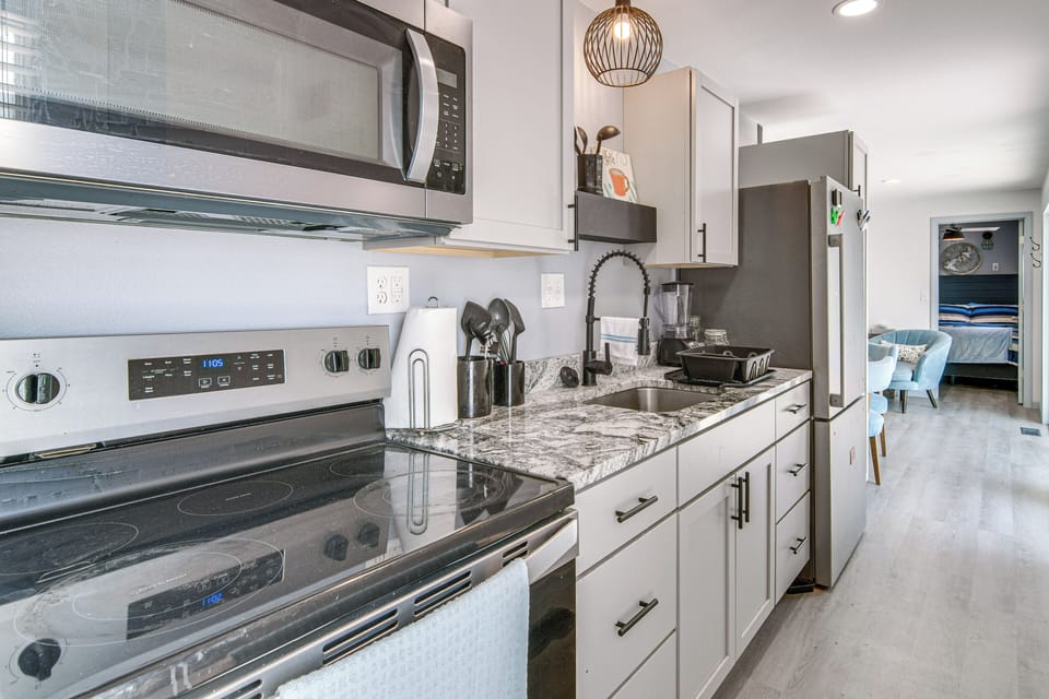 Unit 1 | Kitchen