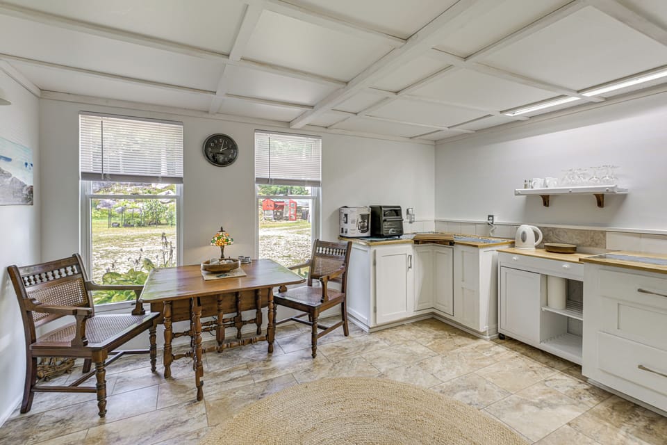 Kitchen | Dining Area