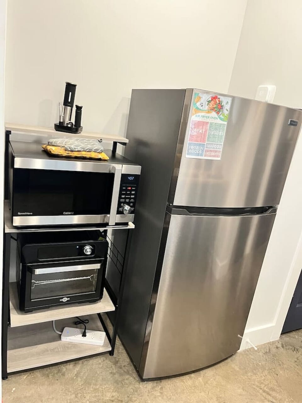 Full size refrigerator, microwave oven/ air fryer, toaster oven / air fryer