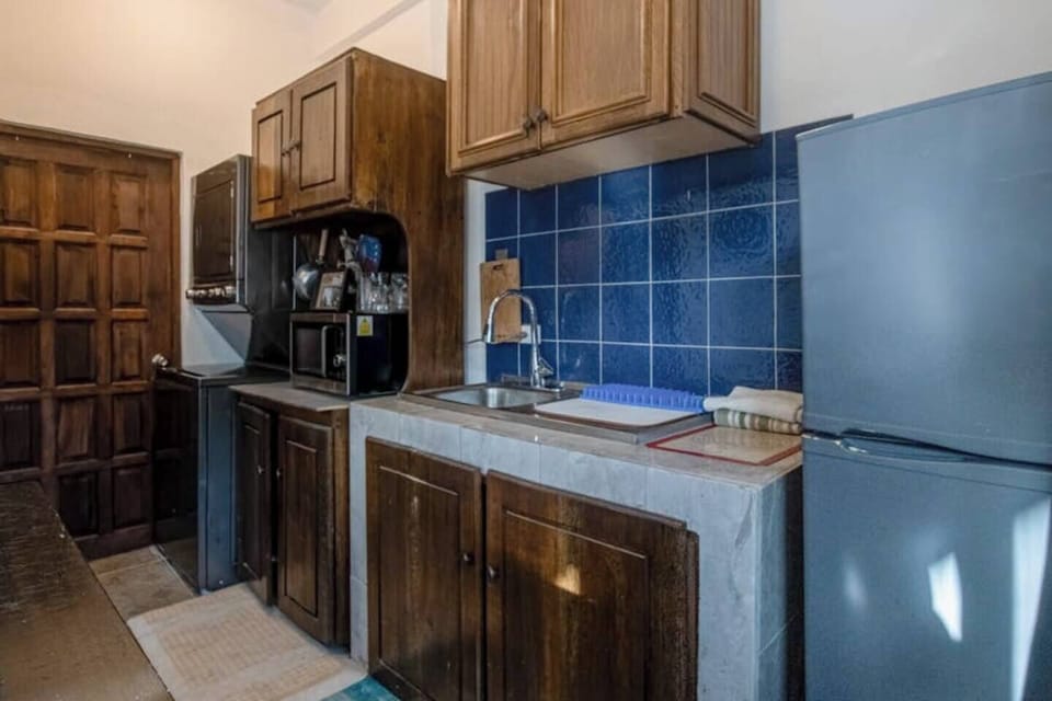 887a48f9-70ec-4192-be8b-03bfda203d72