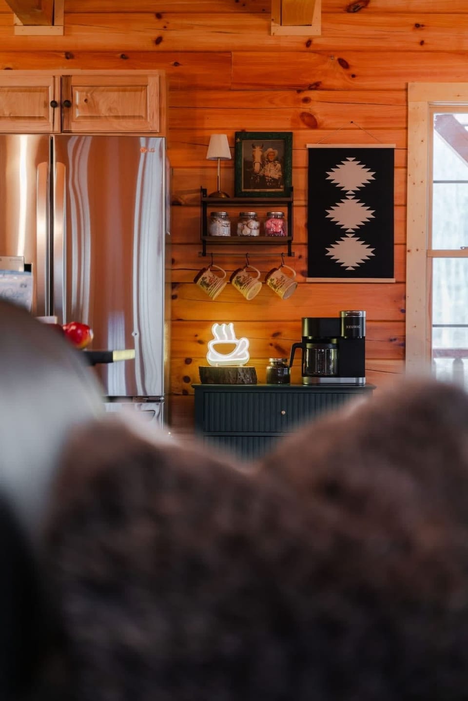 Cabin, Multiple Beds, Hot Tub (Hidden Hills Retreat) | Interior