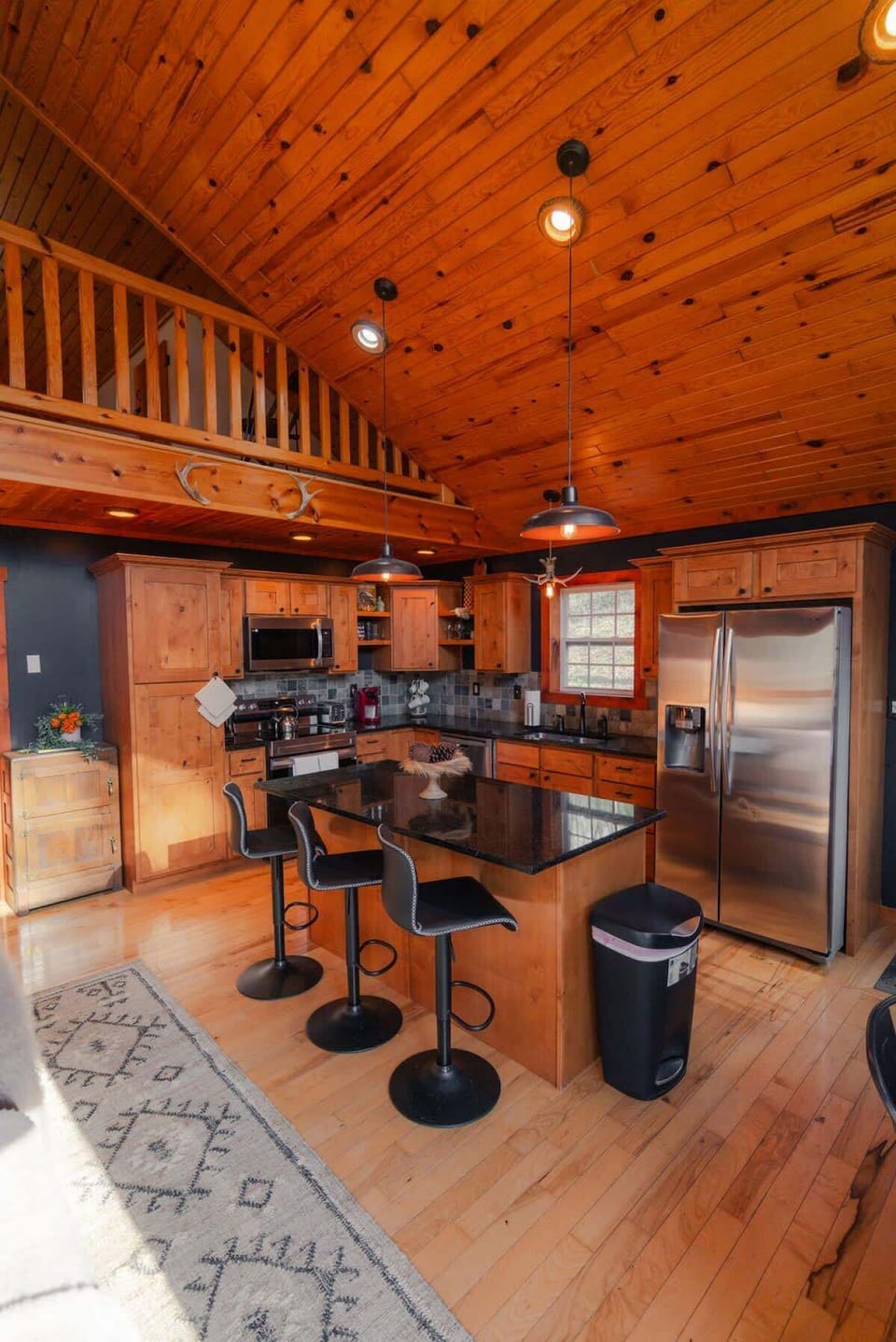 Cabin, Multiple Beds, Hot Tub (O'Hara) | Private kitchen