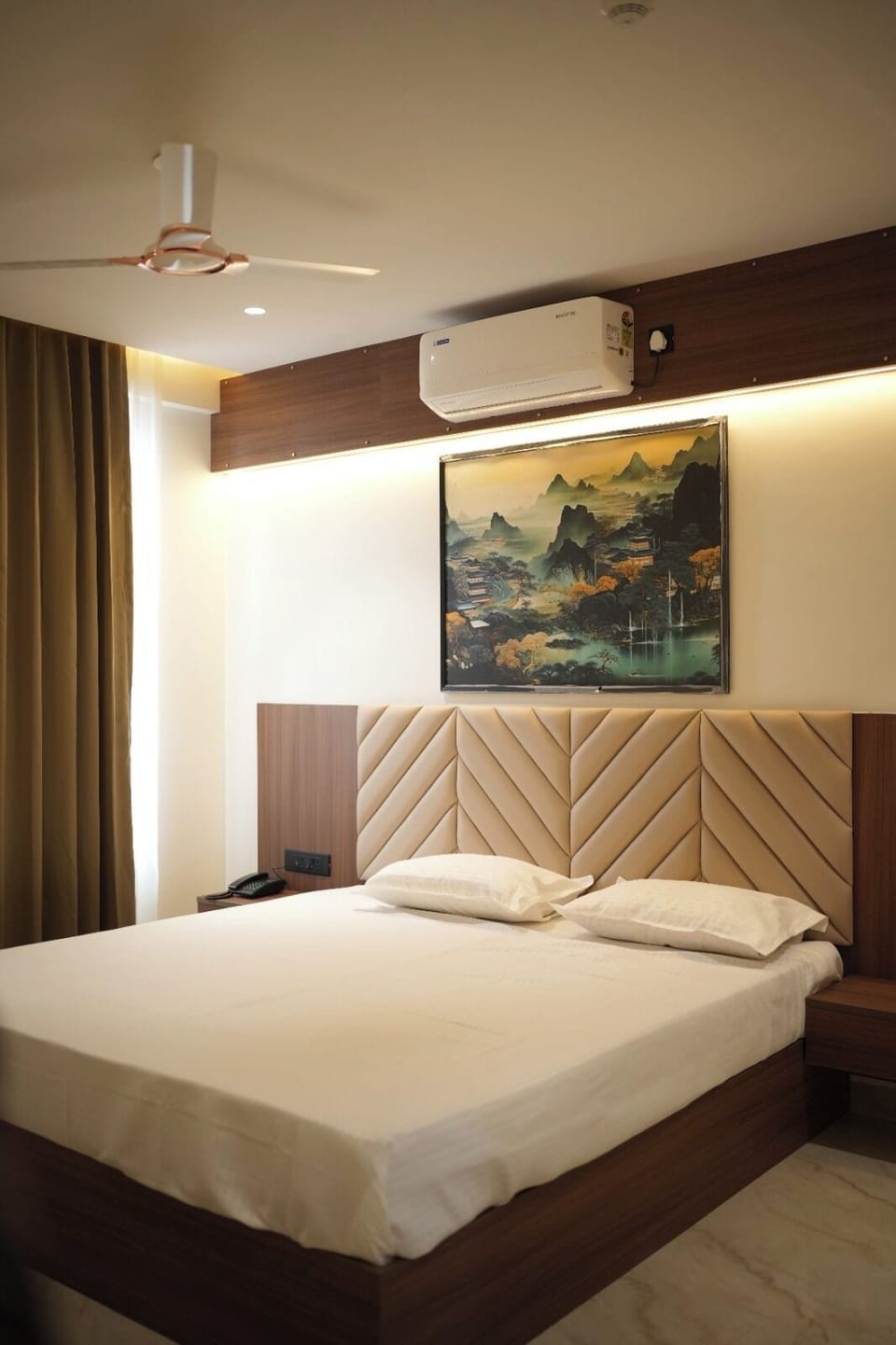 Deluxe Double Room, City View | Free WiFi
