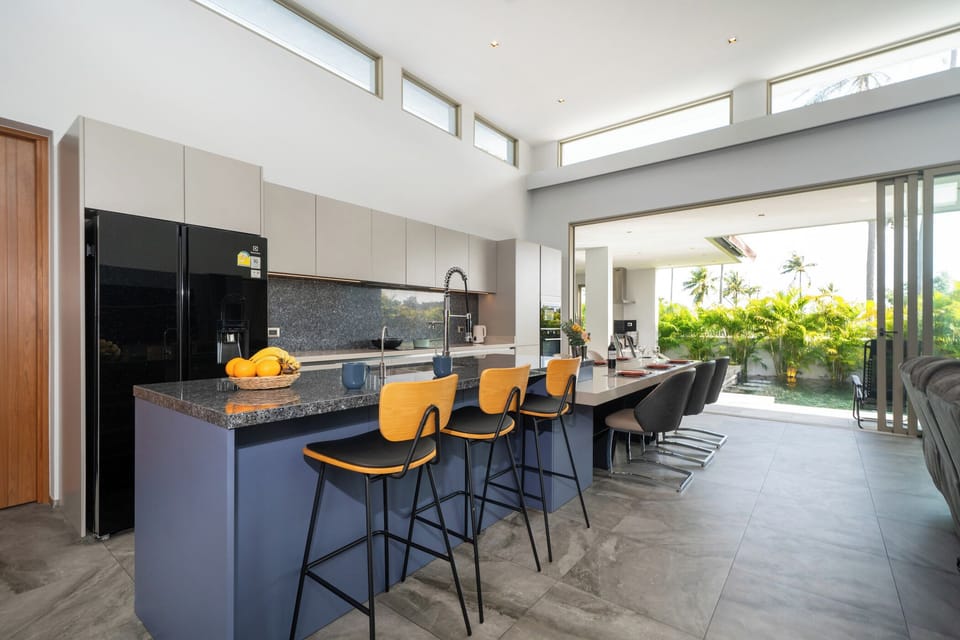 Luxury Villa, Pool View | Private kitchen | Highchair