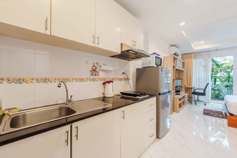 Apartment, Balcony | Private kitchen
