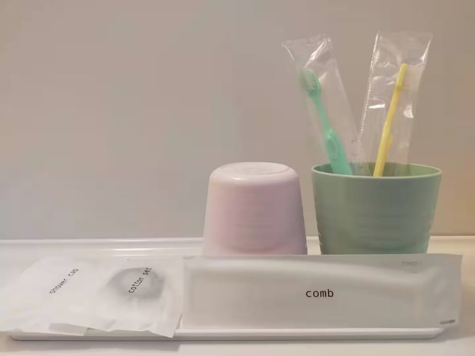 Bathroom amenities