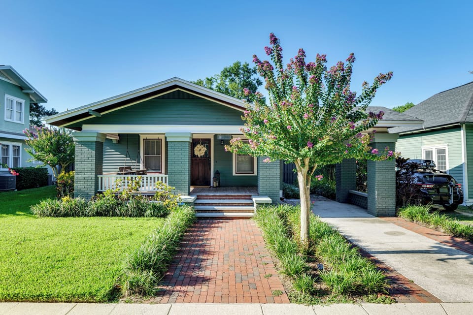 Property Exterior | Parking | Driveway/Carport (2 Vehicles)