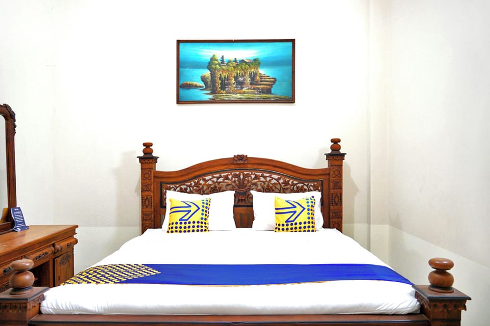 Economy Double Room | WiFi (free), bed sheets