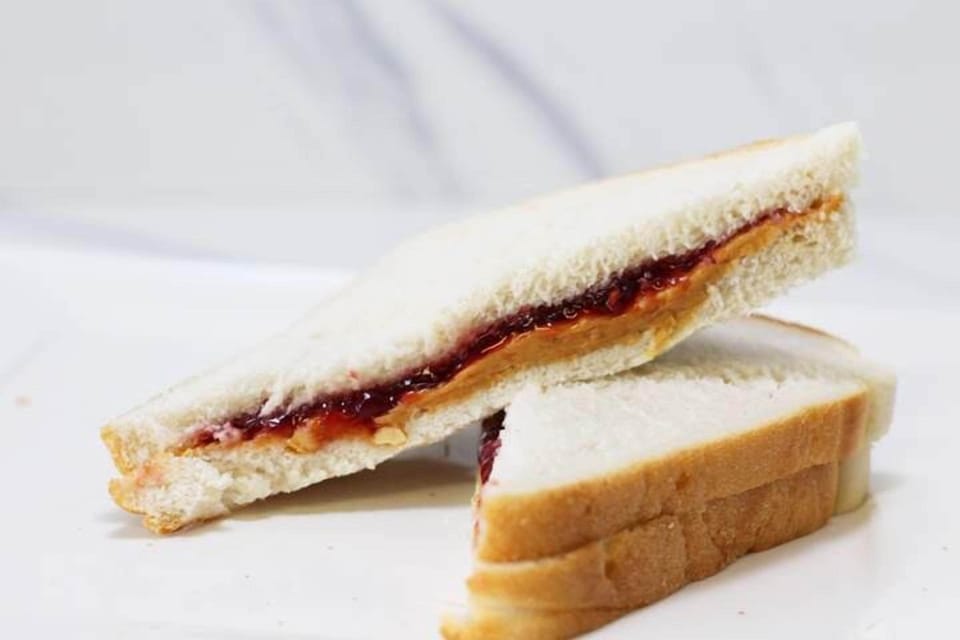 Daily cooked-to-order breakfast for a fee
