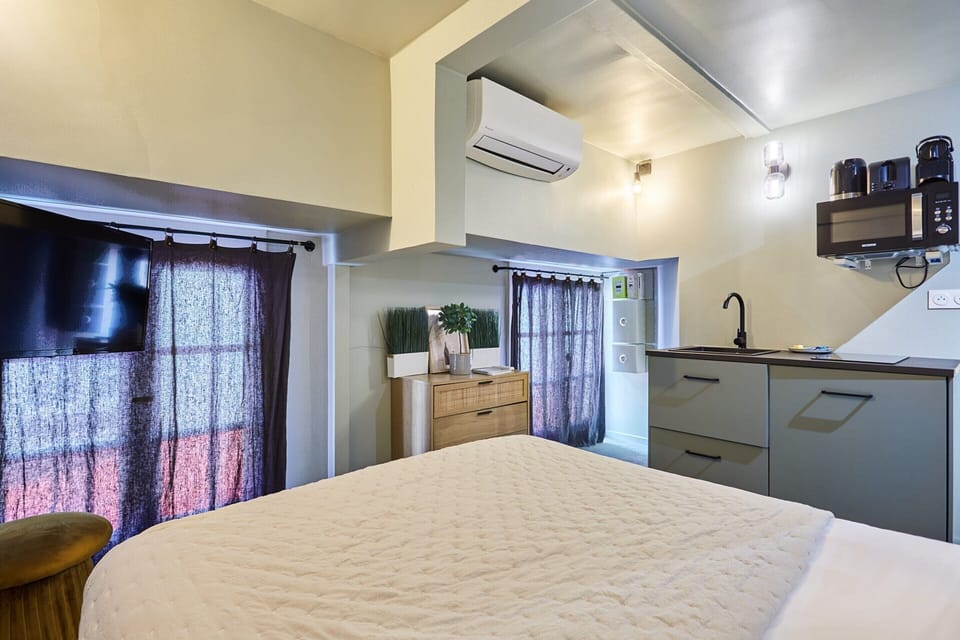 Apartment | 1 bedroom, bed sheets
