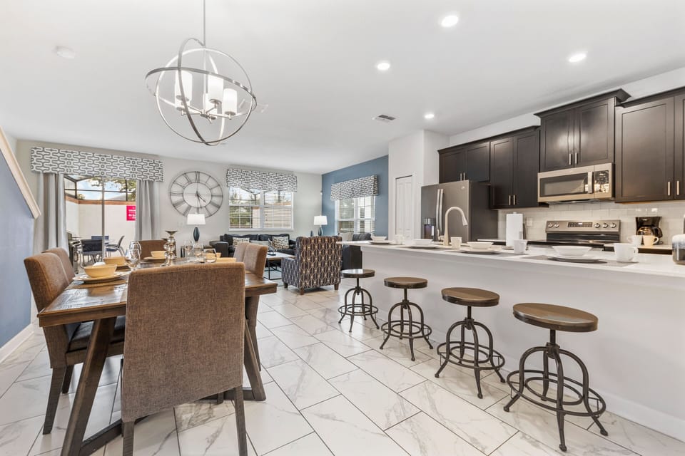 House (5 Bedrooms) | Property amenity