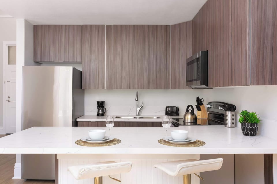 "Dine in style with family and friends."