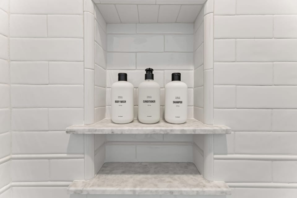 Bathroom amenities