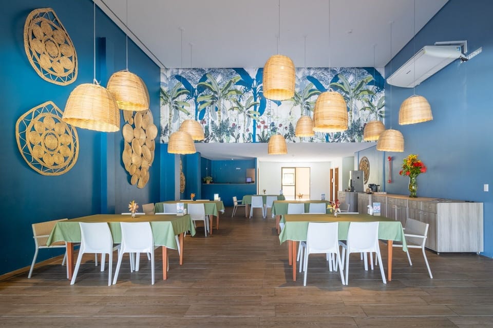 Restaurant / places to eat