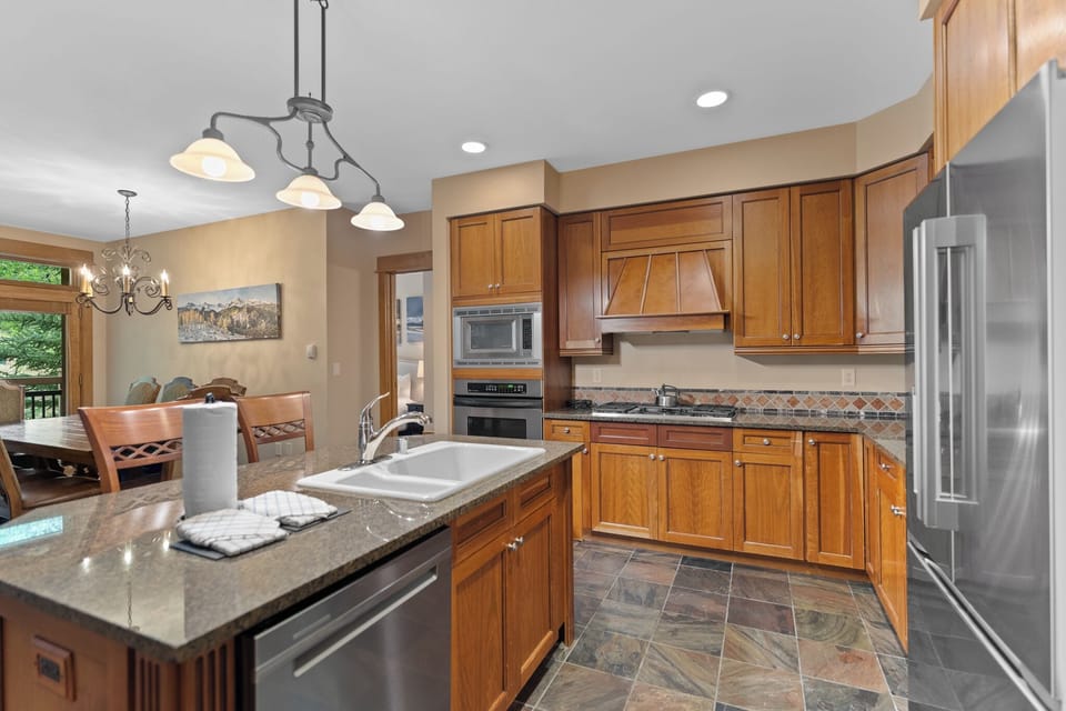 Condo (2 Bedrooms) | Property amenity