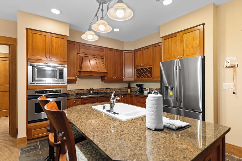Condo (2 Bedrooms) | Property amenity