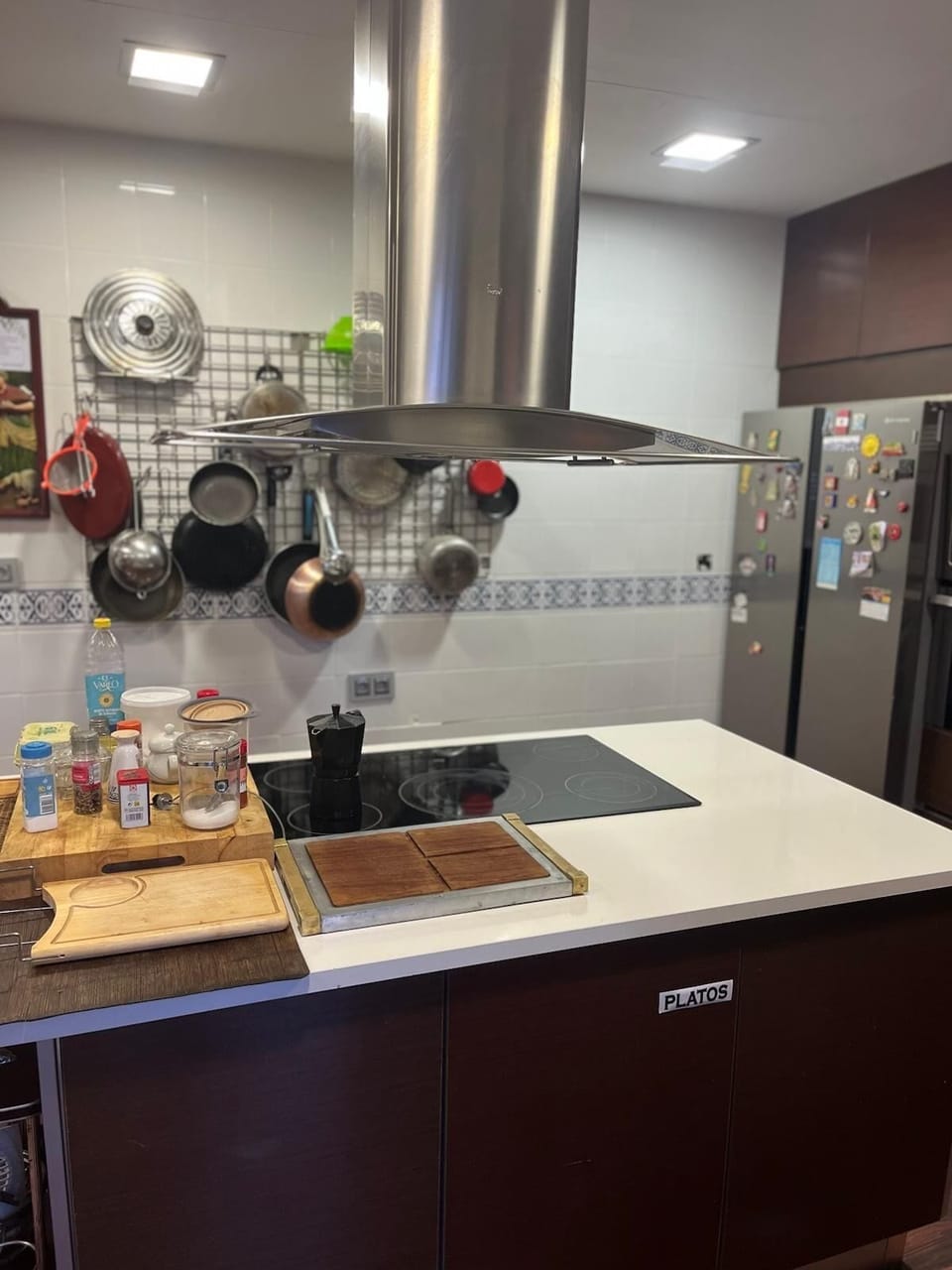 Shared fridge, eco-friendly cleaning products