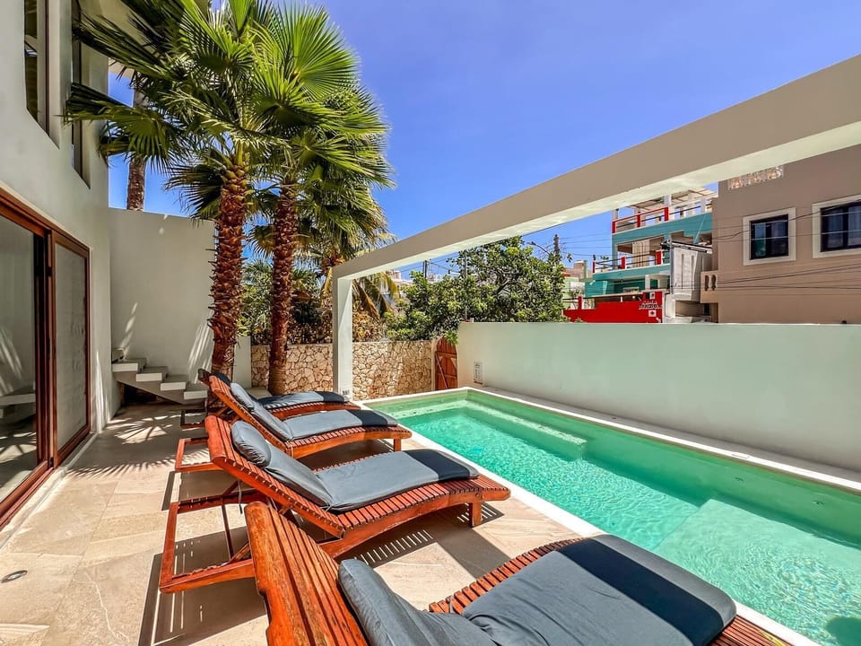 Private Pool