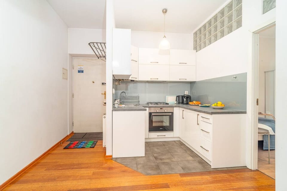Fully Equipped Kitchen | Book Now with RENTUJEMY.COM