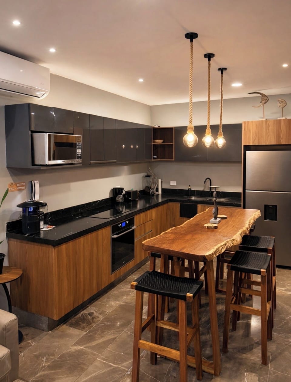 Private kitchen