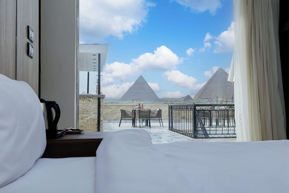 Deluxe Room, 1 Bedroom | Terrace/patio
