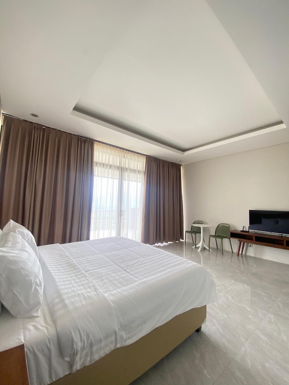 Deluxe Double Room, Balcony, City View | Individually decorated, desk, free WiFi, bed sheets