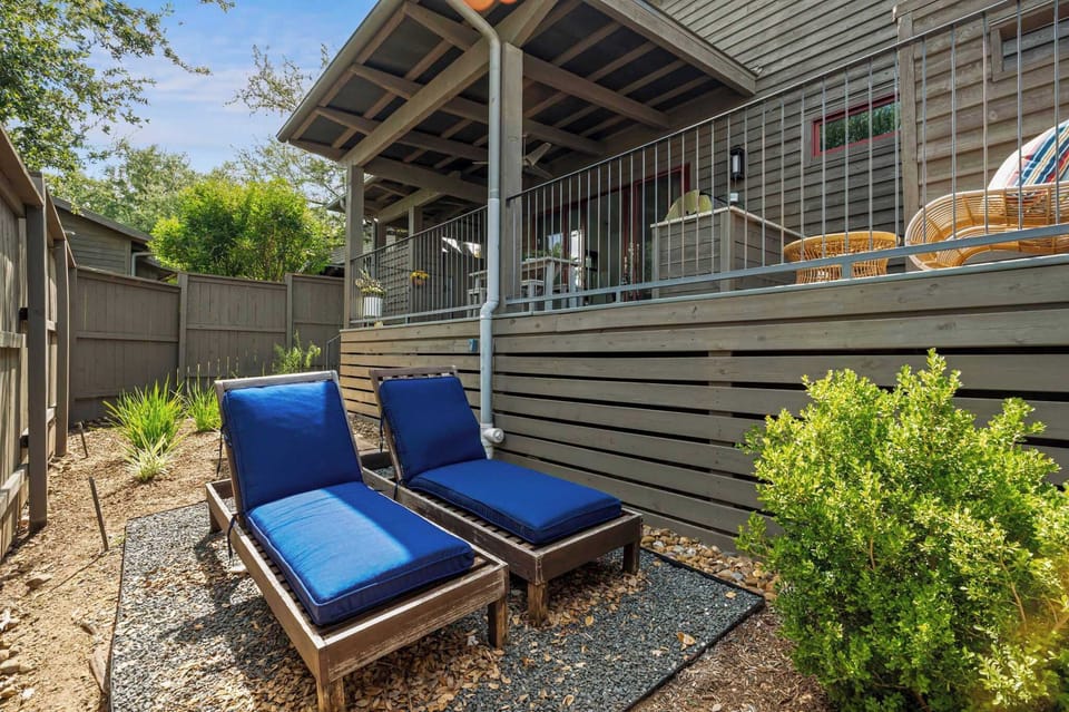 Outdoor area with sun loungers
