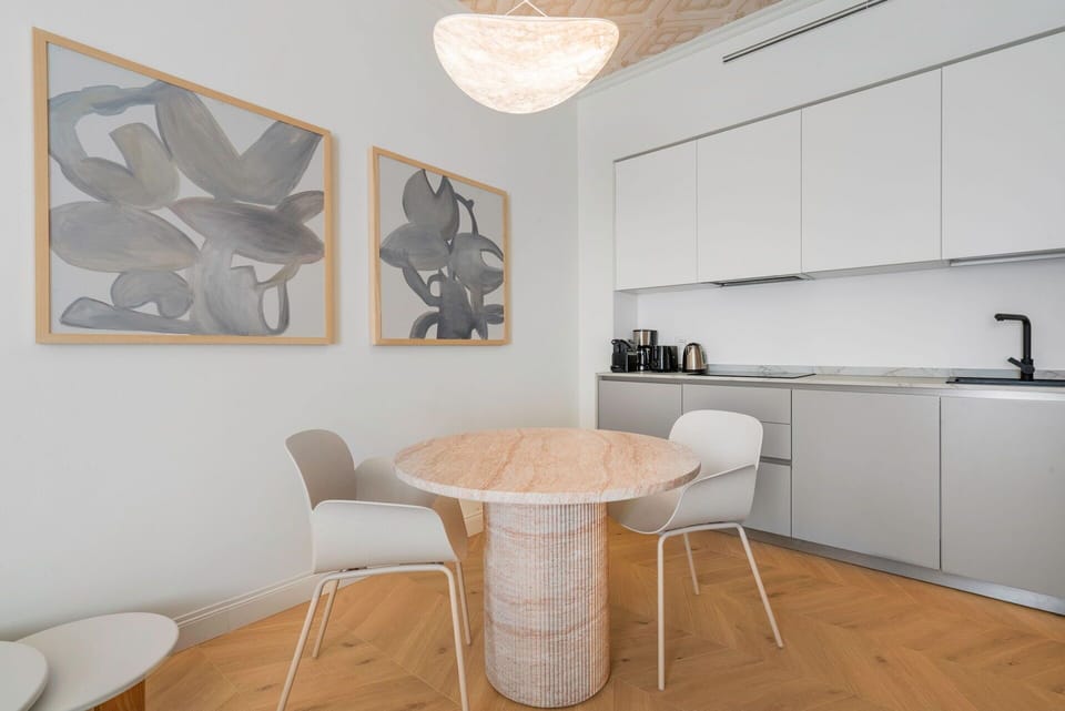 Autumn, Kitchen, Living Room, Spring, Summer, Winter