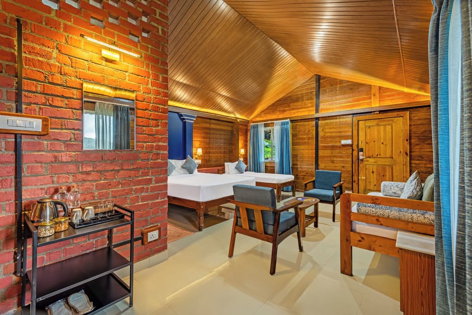 Forest View Family Cottage with Sit out