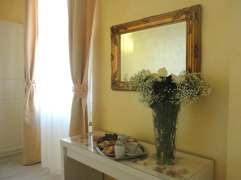 Deluxe Double Room, Private Bathroom | Hypo-allergenic bedding available, memory foam beds, in-room safe, desk