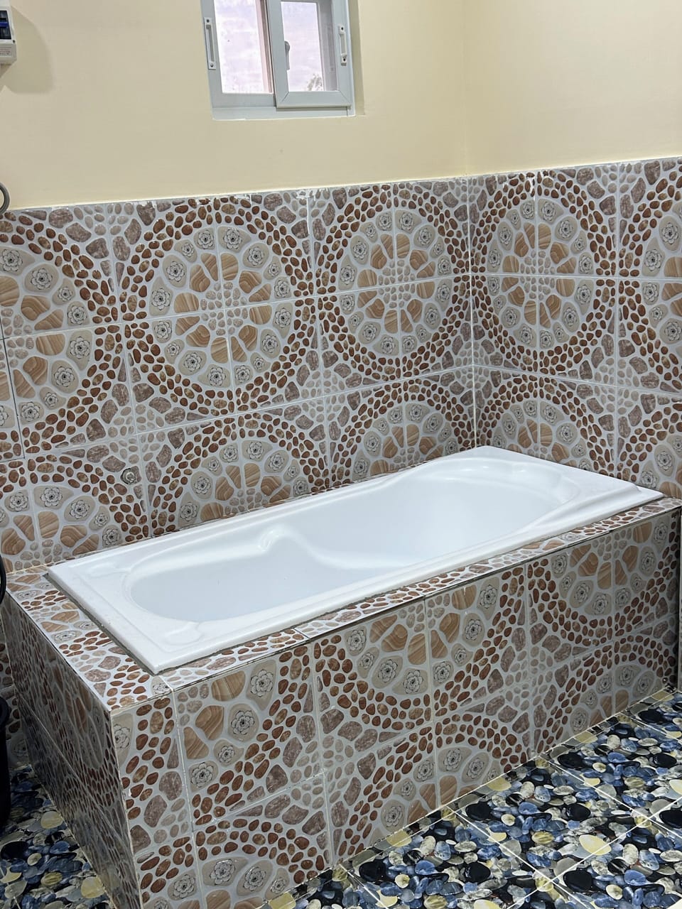 Double Room, Balcony, Mountain View | Bathroom | Shower, free toiletries, hair dryer (on request), slippers