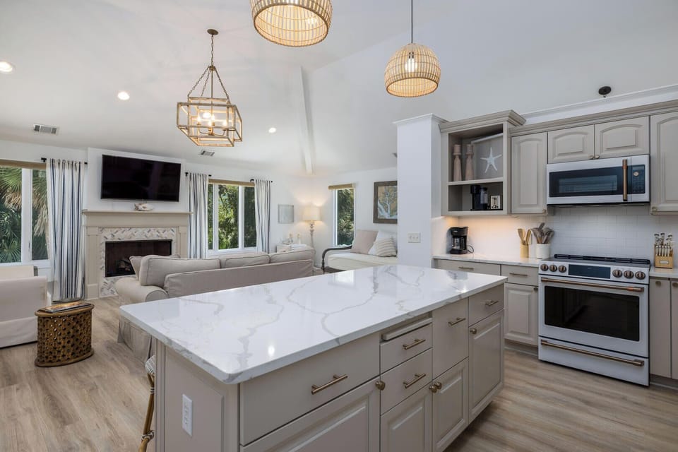 Completely updated chef's kitchen.