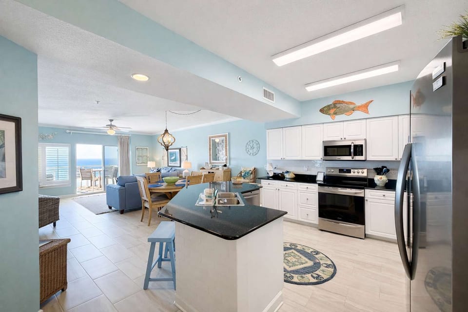 Spacious Kitchen