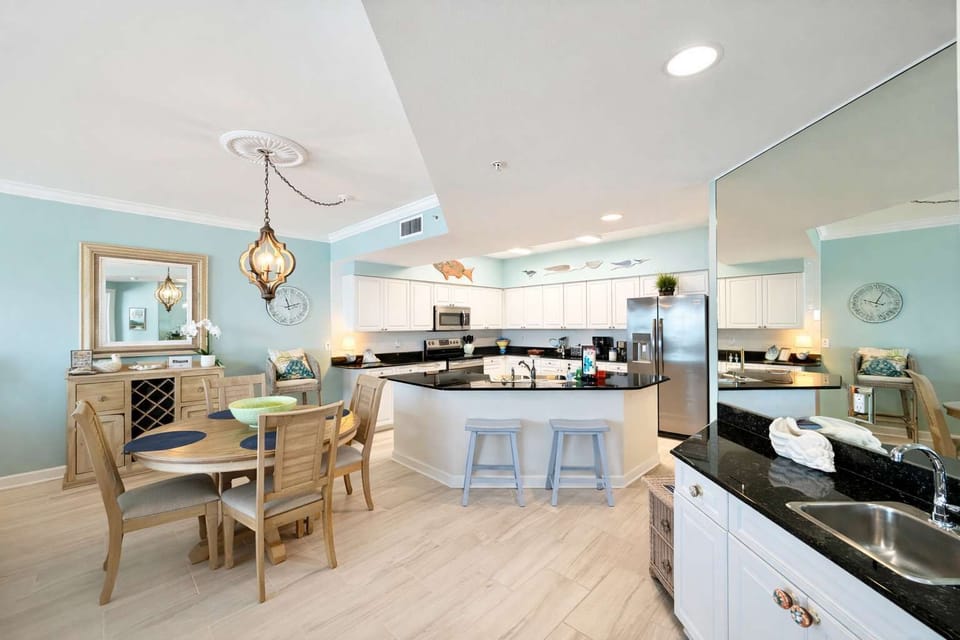 Wet Bar, Dining and Kitchen 