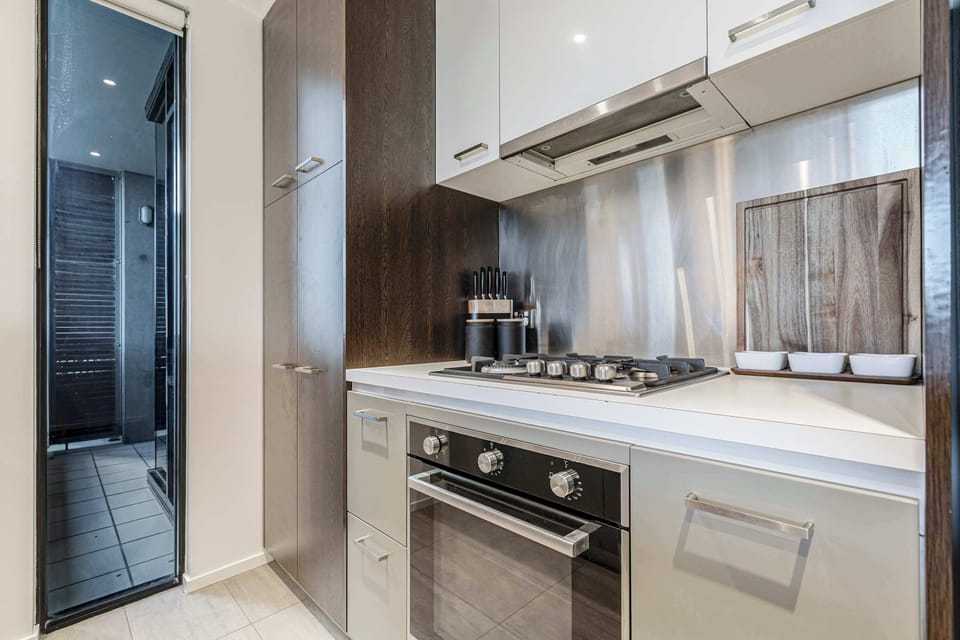 KITCHEN: A modern, fully equipped kitchen with everything you need to make daily cooking effortless