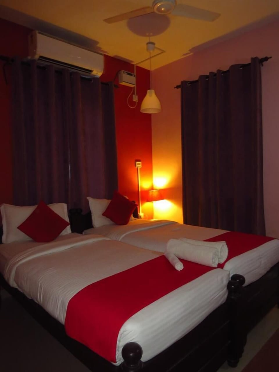 Deluxe Room | Free WiFi