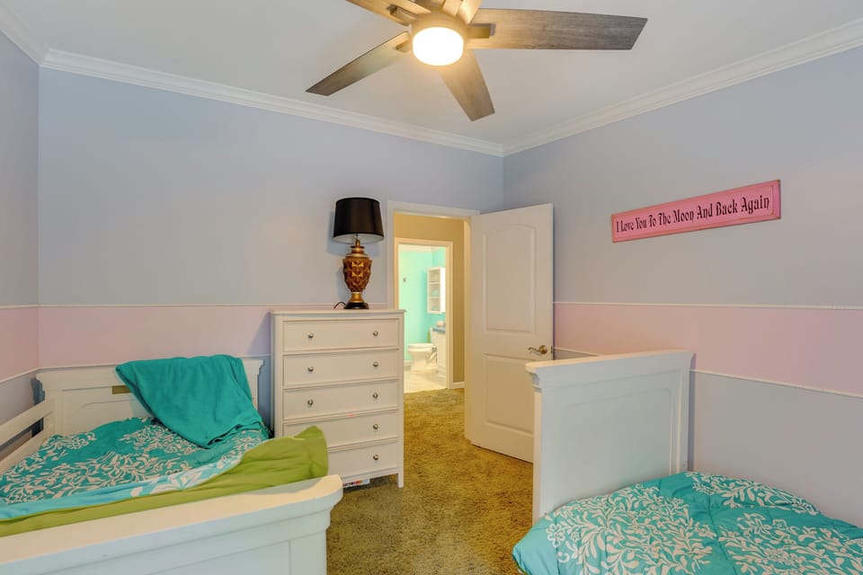 House (3 Bedrooms) | Interior