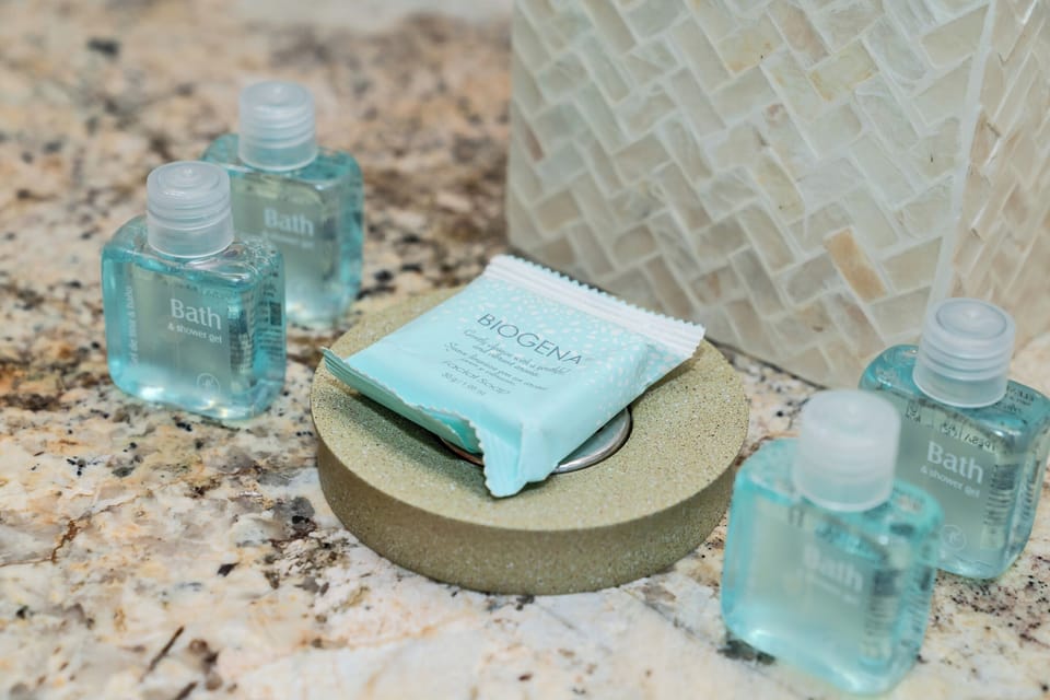 Bathroom amenities