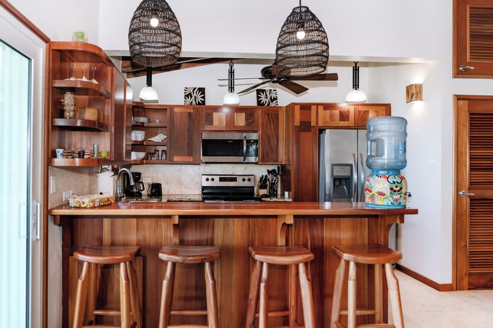 Kitchen with extra bar stool seating