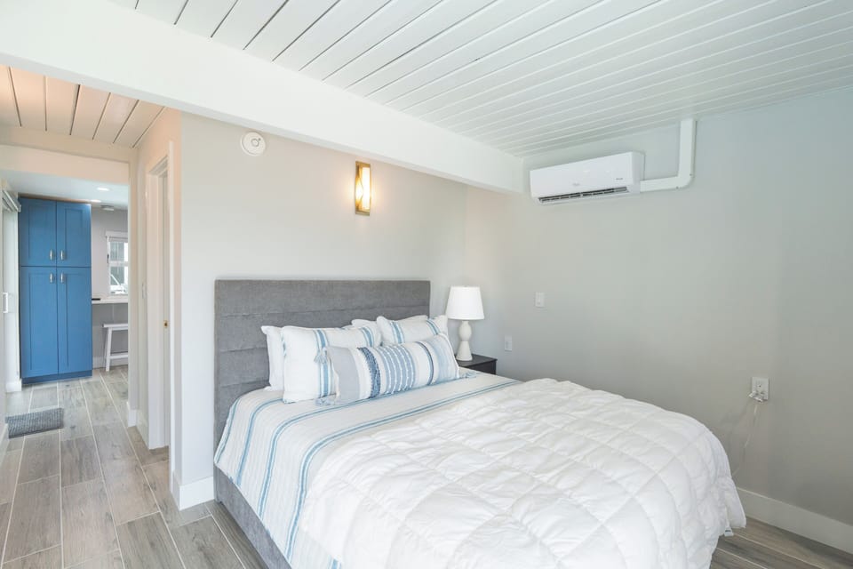 Guest House Queen Bedroom.