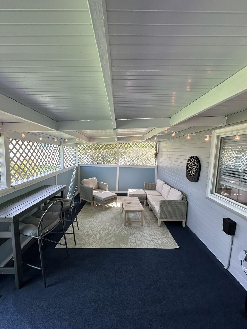 Enclosed outdoor patio