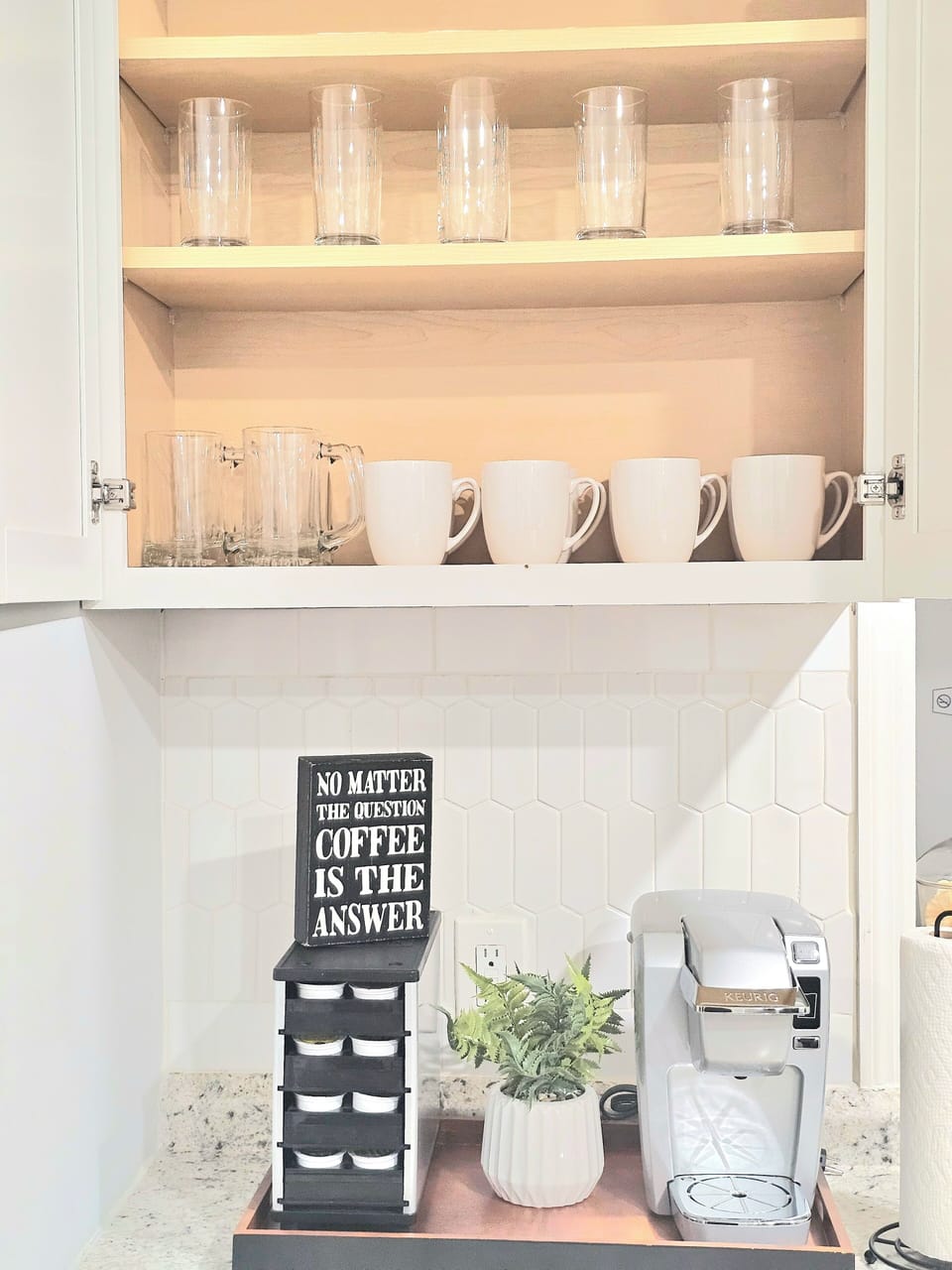 Cafe Mugs & Cups