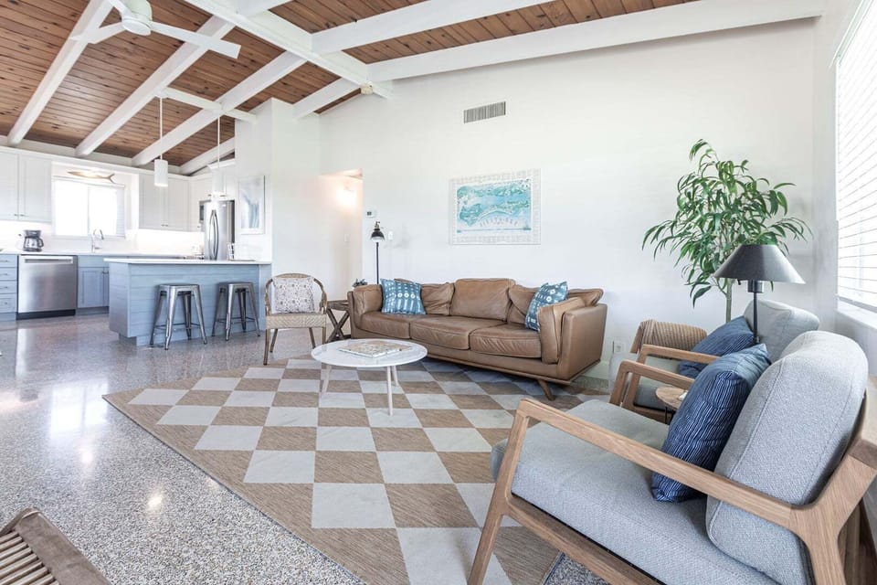 001 Living Area