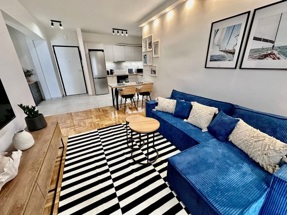 Open-plan living and kitchen flow, ideal for comfortable downtime between city adventures.